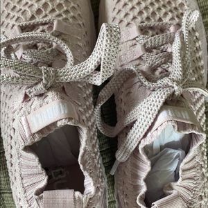 Nobull knit shoes lilac size 7